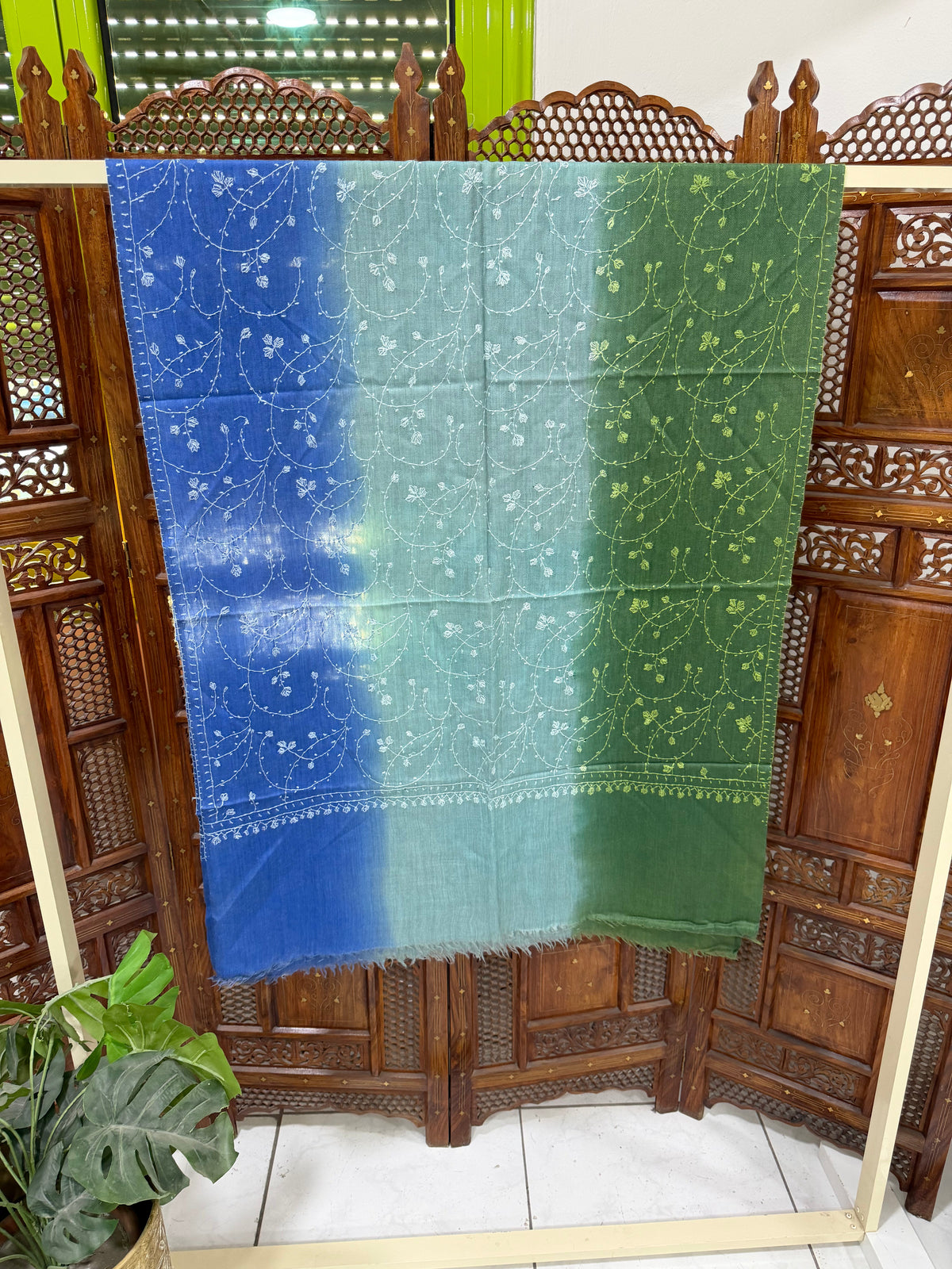Pashmina shawl