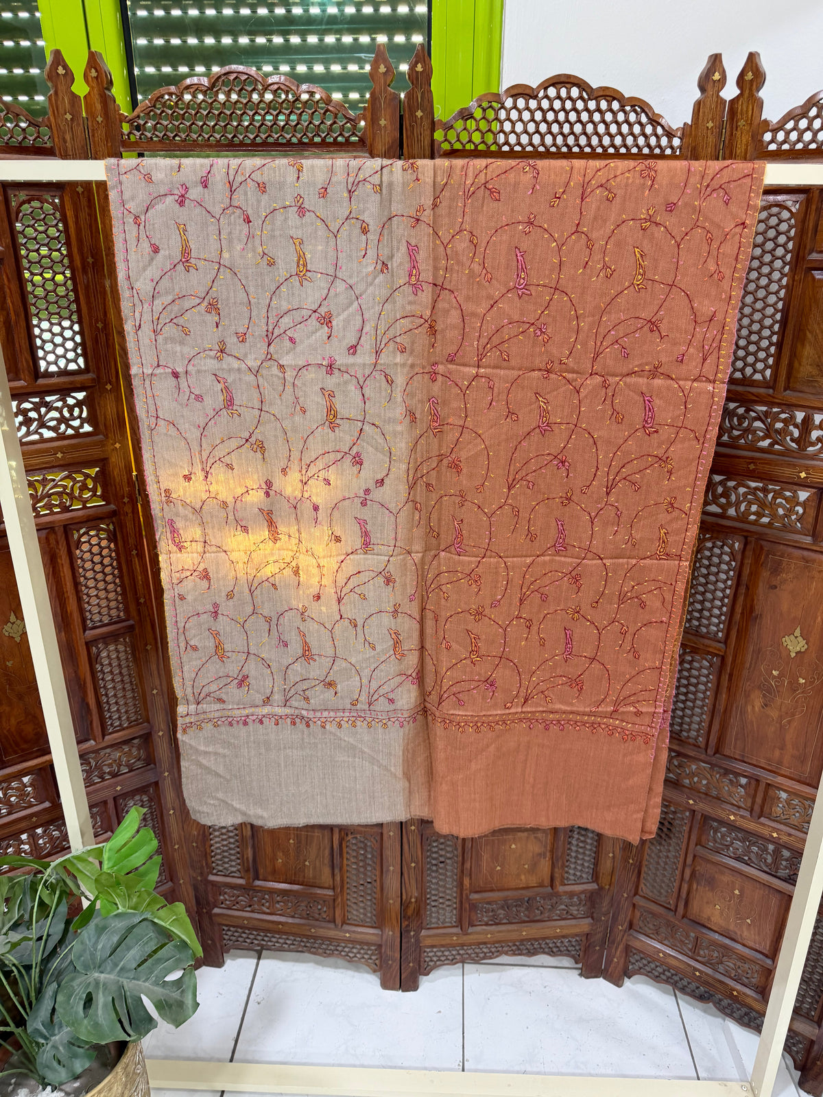 Kani Pashmina Shawls