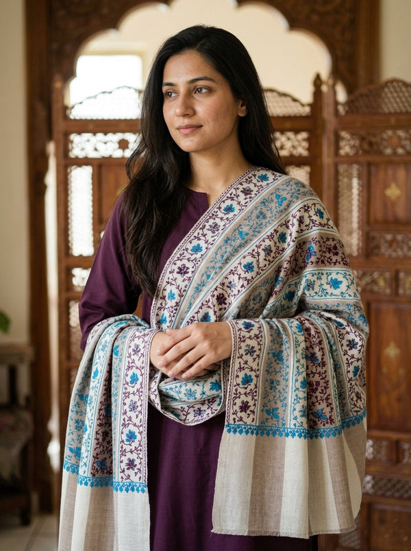 Hand made Pashmina shawl